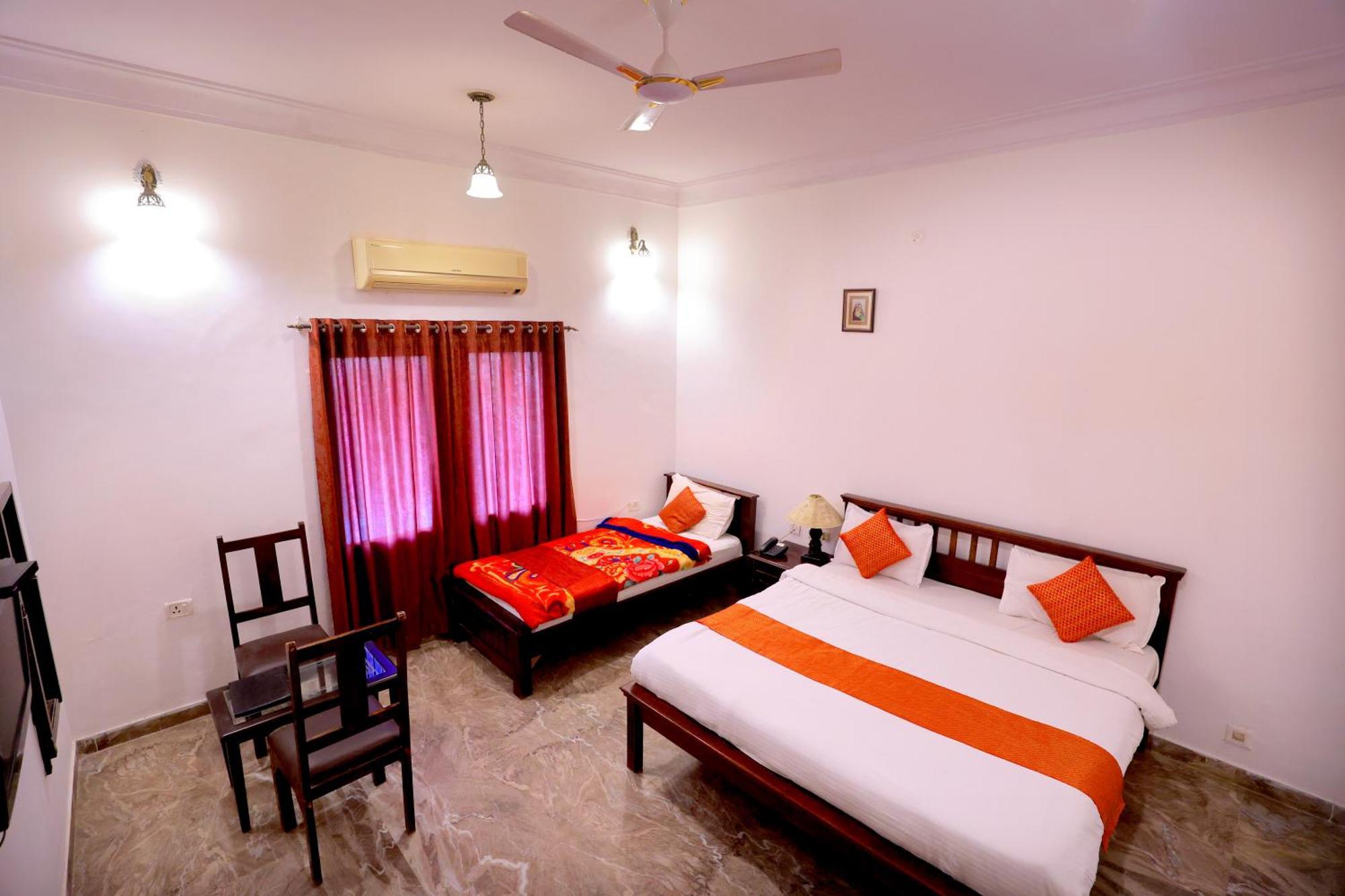 Satyam Palace Resort Pushkar Exterior foto