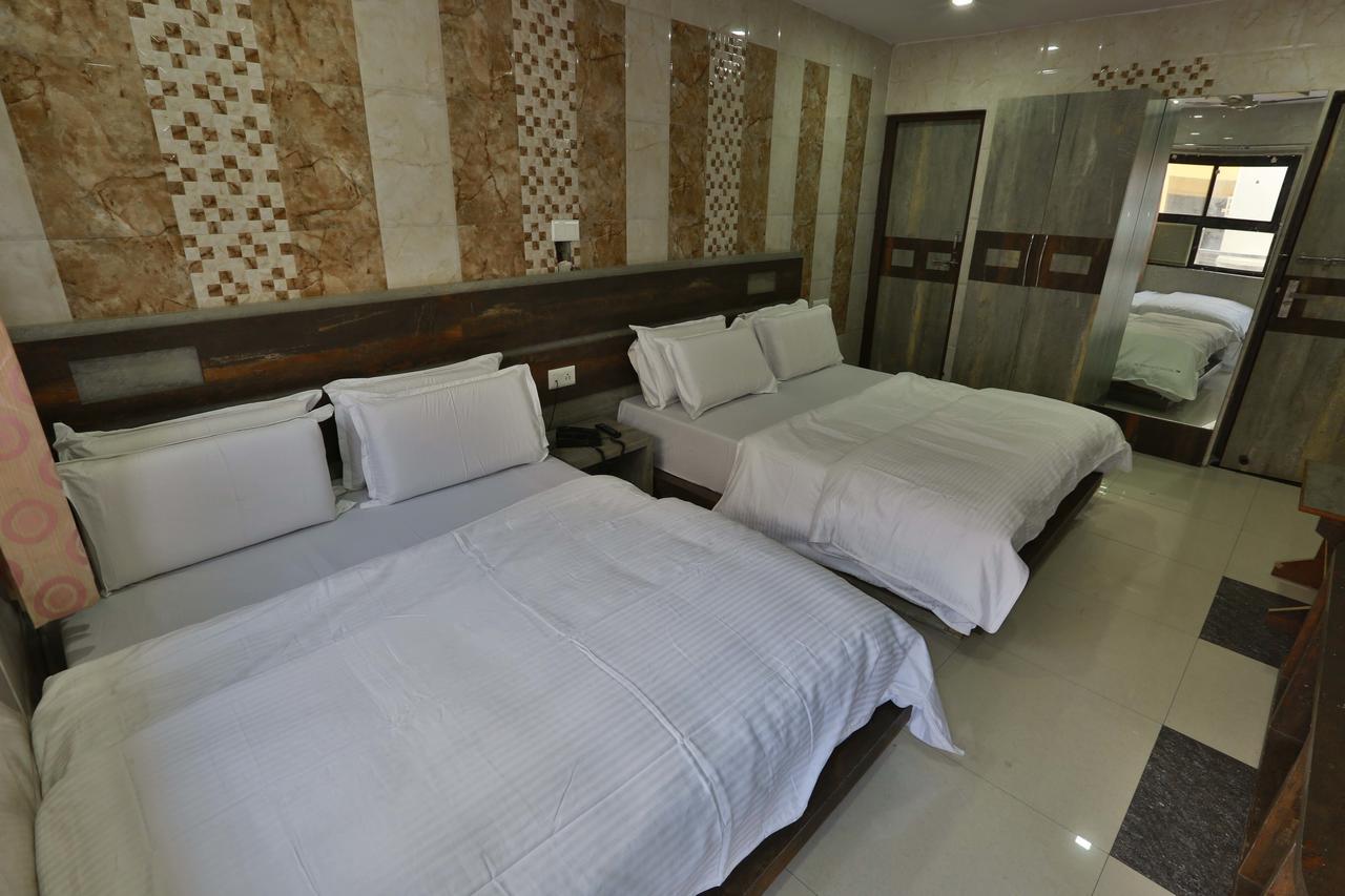 Satyam Palace Resort Pushkar Exterior foto